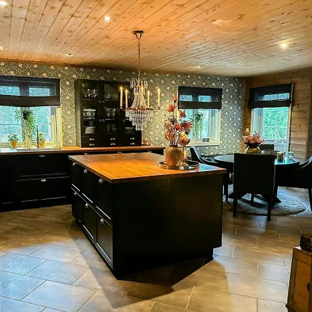 Casa vacanze Sunny Near Gautefall Treungen