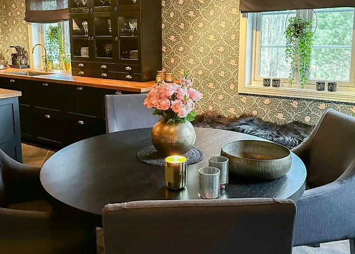 Sunny Near Gautefall Treungen